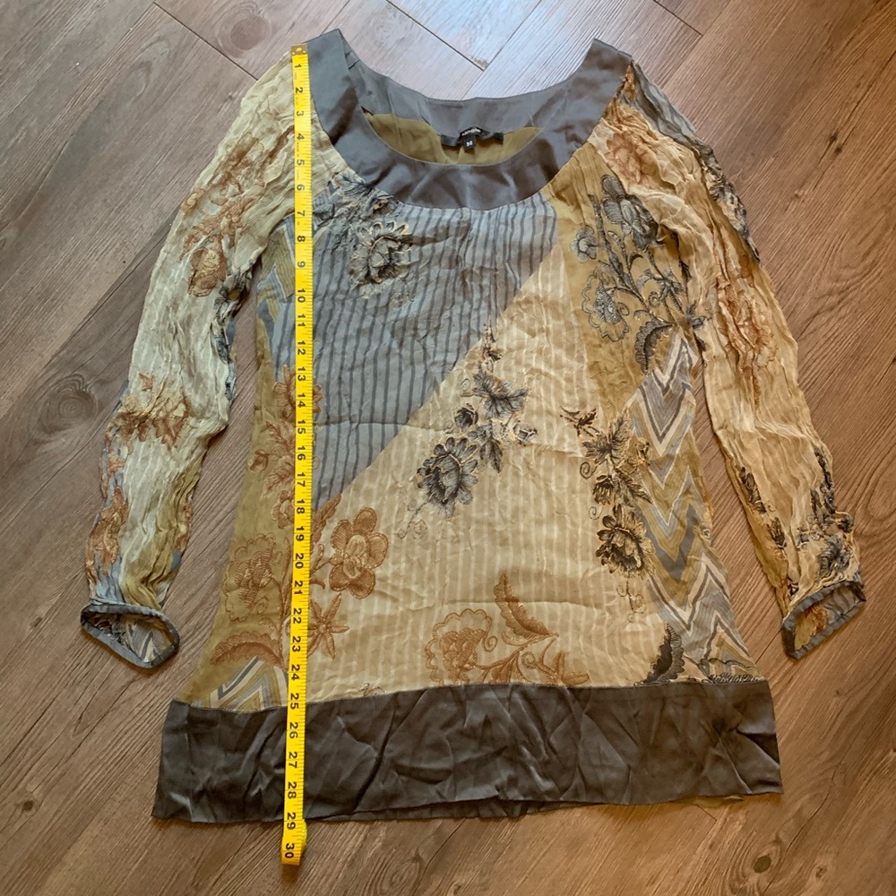 Single Y2k Flowy Patterned Blouse - image 6